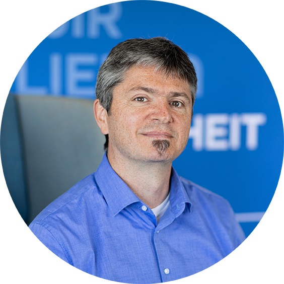 E. Kiefer