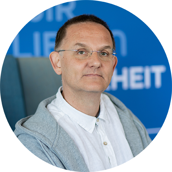 J. P. Schmidt